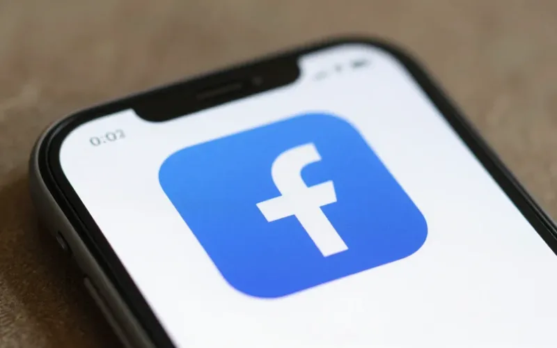 Minh họa: Verify là gì? dấu tích xanh xác thực tài khoản facebook chính chủ